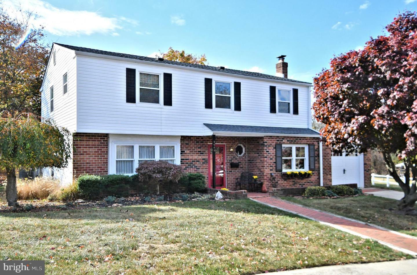 Property Photo:  8648 Belfry Drive  PA 19128 