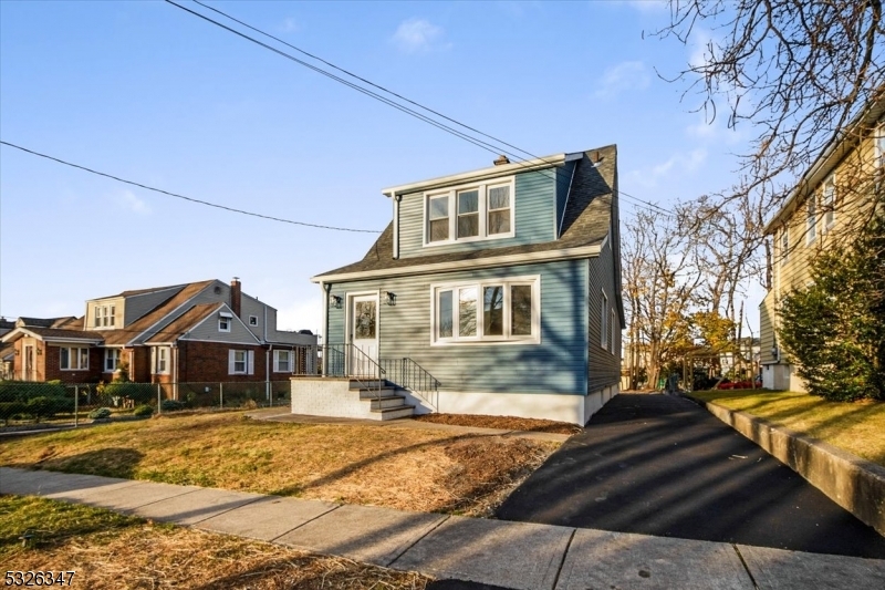 Property Photo:  22 S Mountain Ave  NJ 07009 