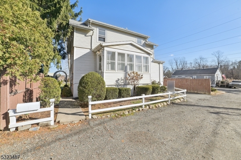 Property Photo:  7 Bonnell St  NJ 07928 