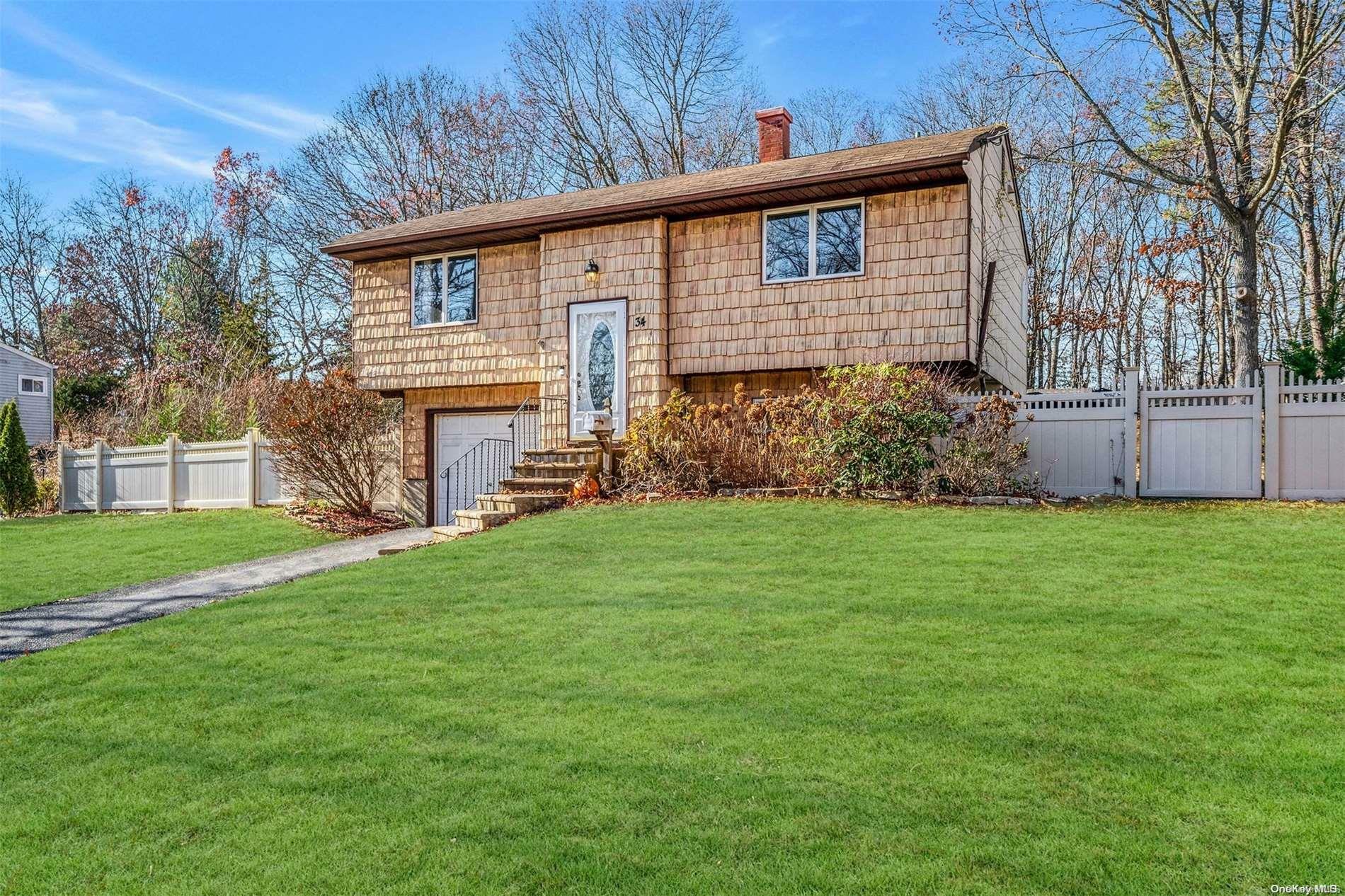 Property Photo:  34 W Fawn Lane  NY 11720 