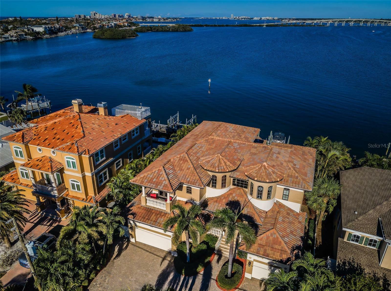 Property Photo:  308 Harbor Drive  FL 33785 