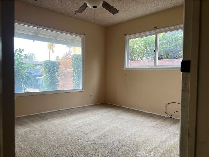 Property Photo:  2420 N Keystone Street  CA 91504 