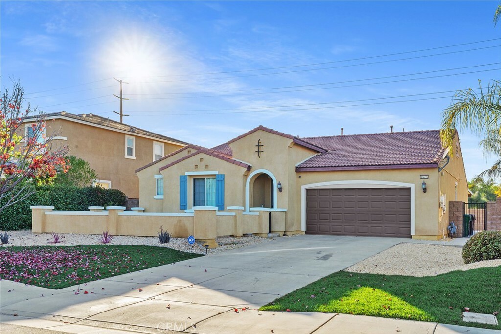 Property Photo:  30679 View Ridge Lane  CA 92584 