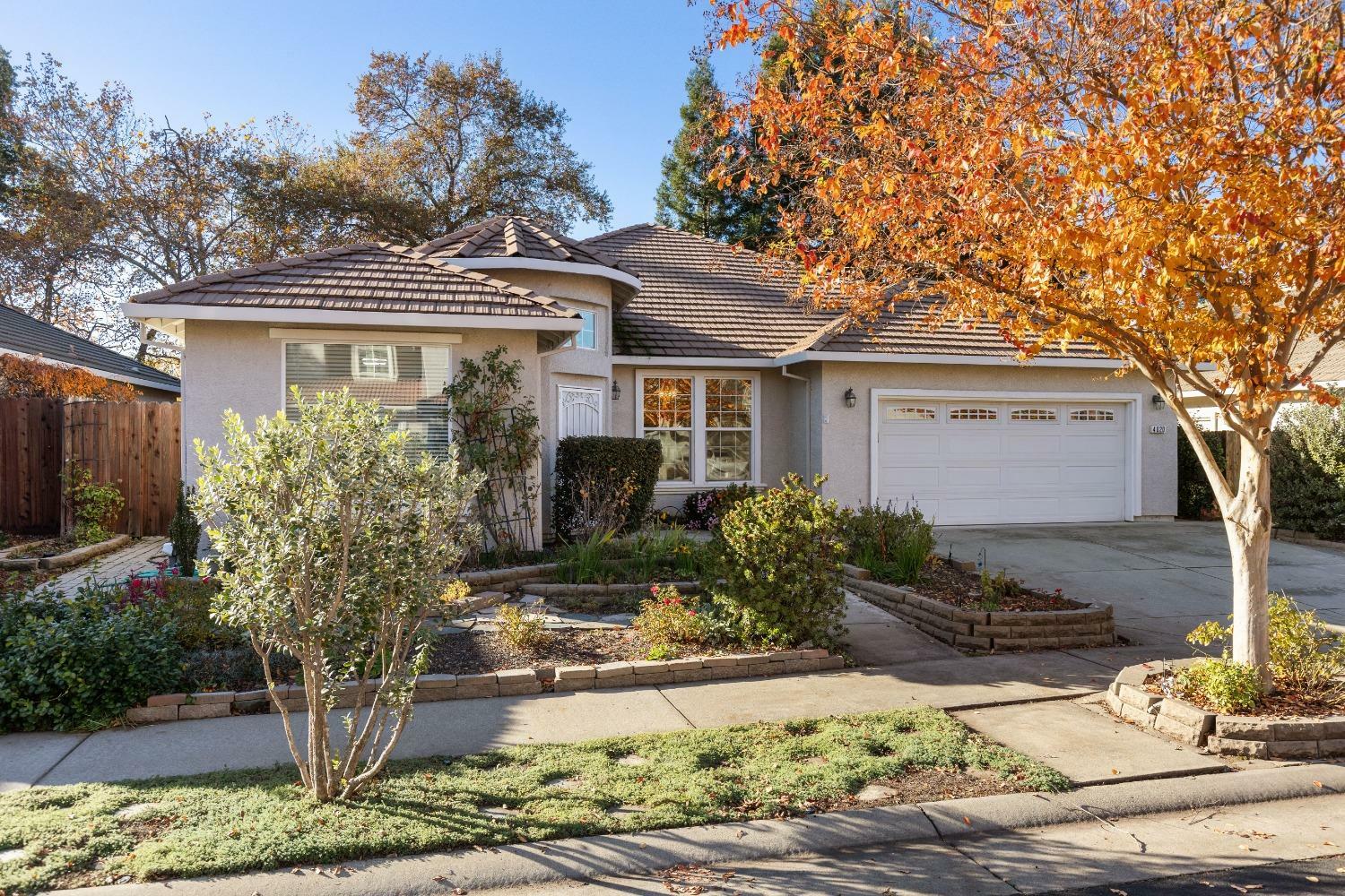 Property Photo:  4020 Hunter Oaks Lane  CA 95650 