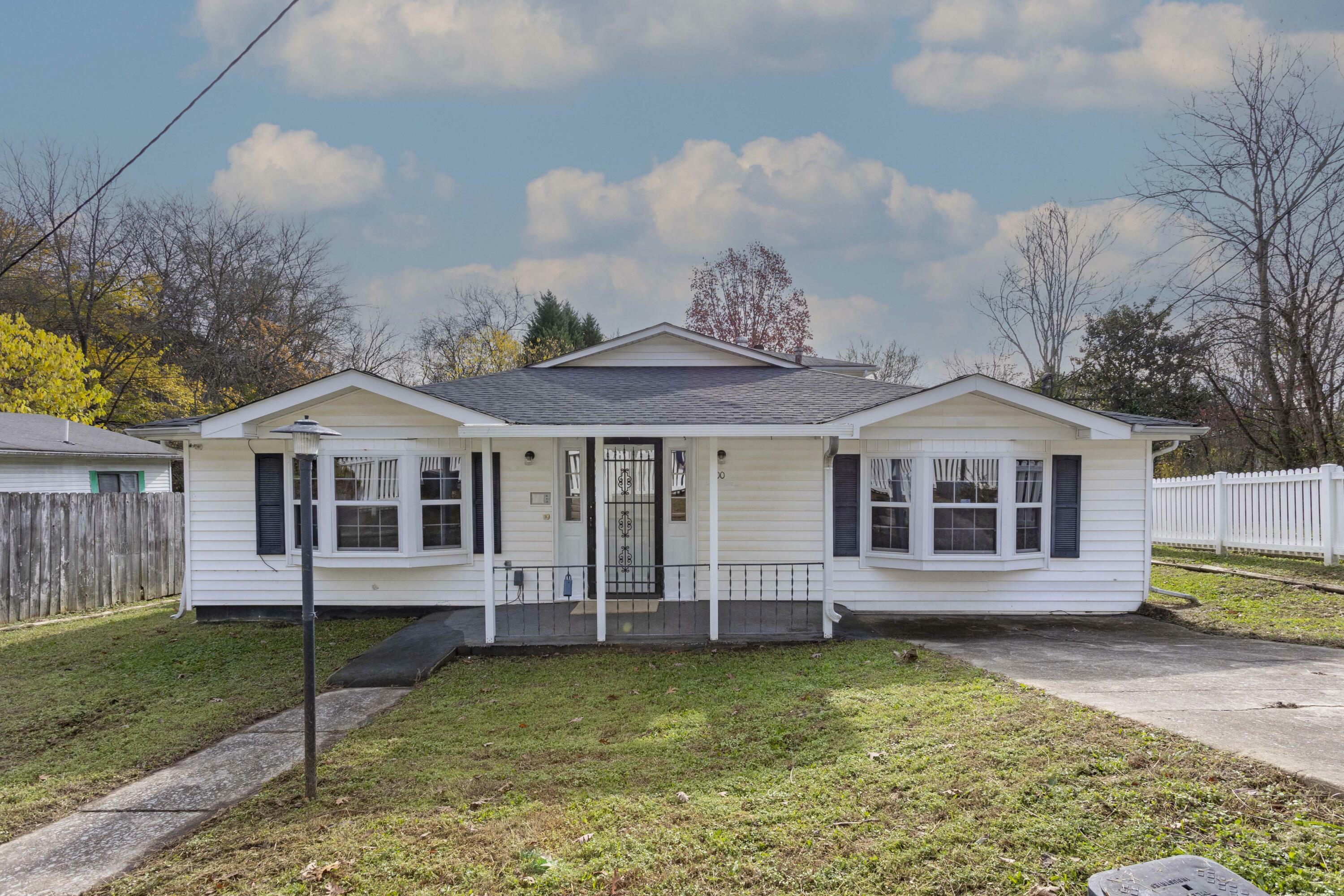 Property Photo:  400 Furnace Avenue  TN 37854 