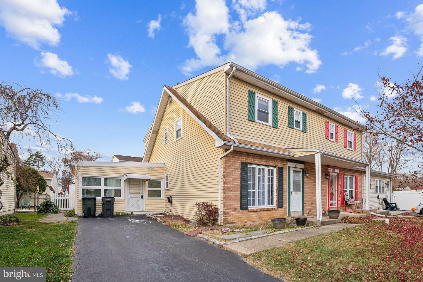 Property Photo:  611 E Wiltshire Drive  PA 19086 