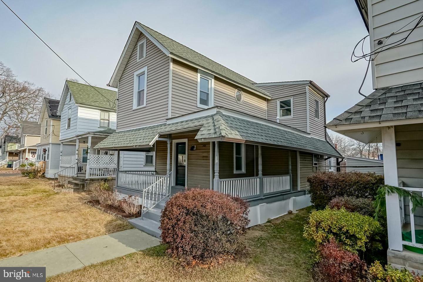 Property Photo:  409 Wesley Avenue  NJ 08071 