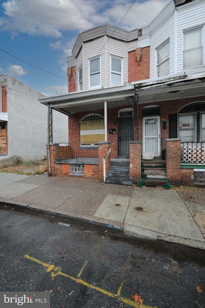 Property Photo:  1223 Thurman Street  NJ 08104 