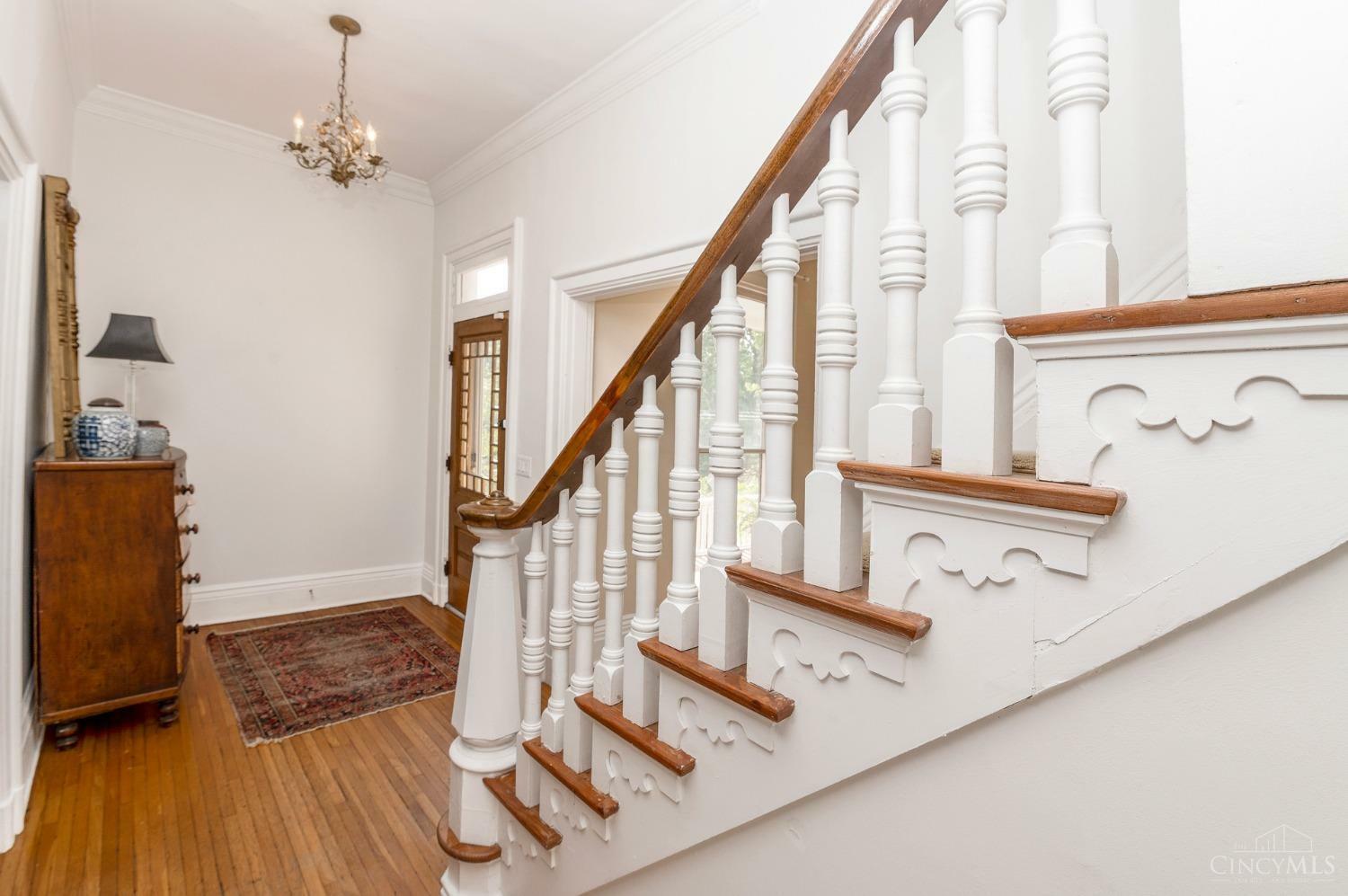 Property Photo:  1234 Herschel Avenue  OH 45208 