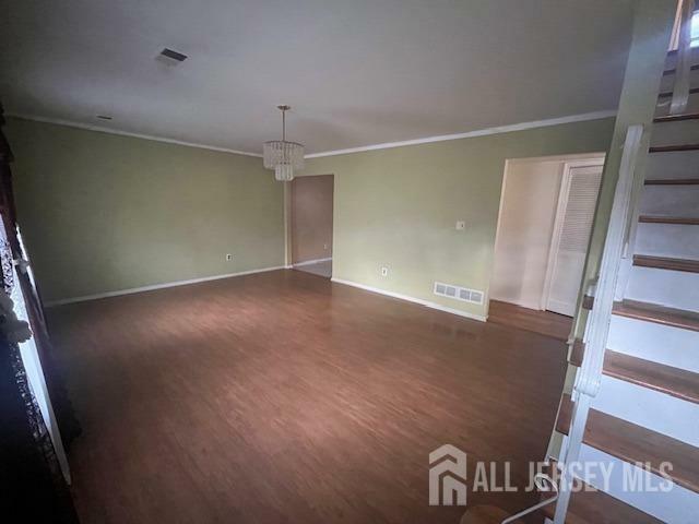 Property Photo:  21 Linden Avenue  NJ 08817 