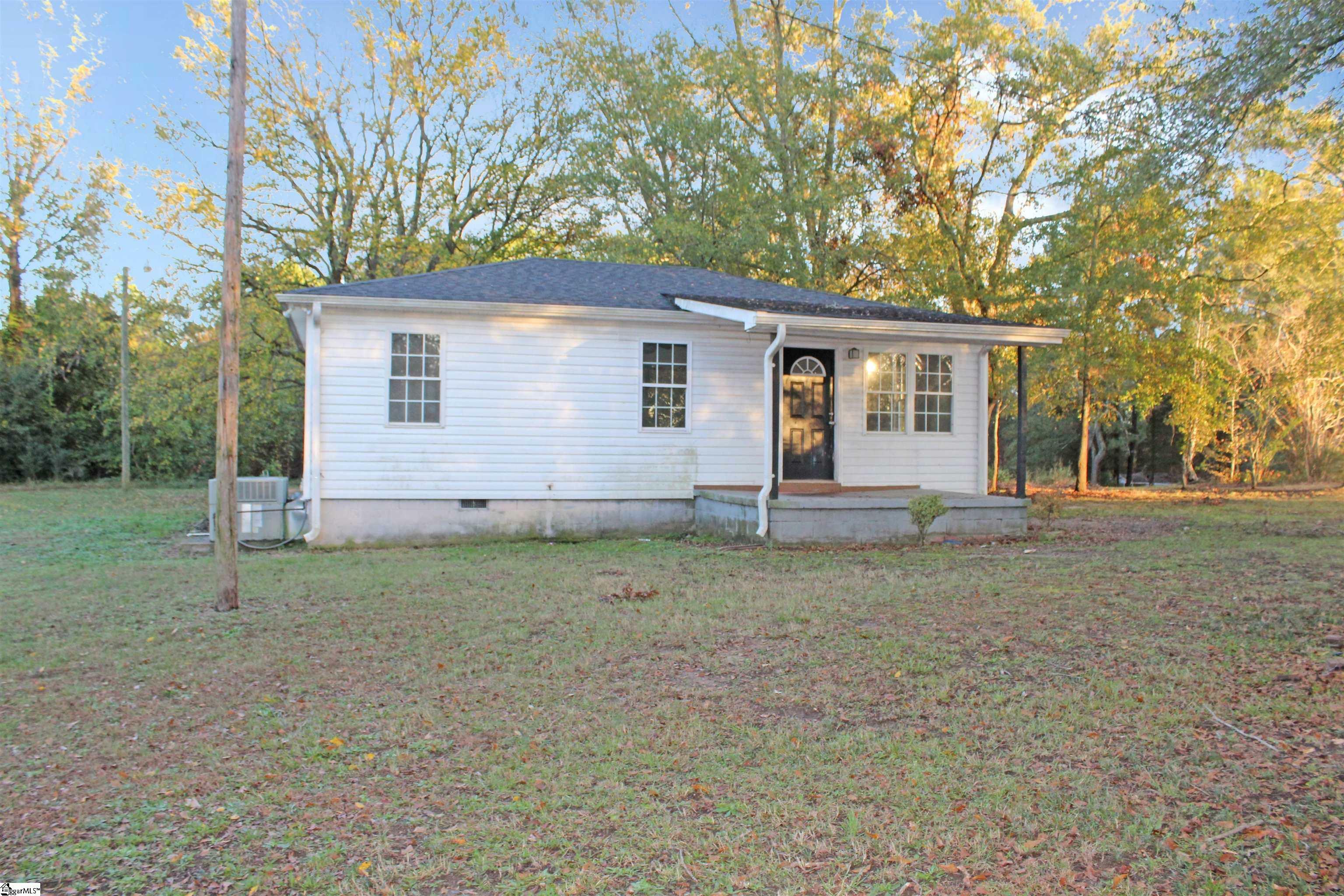 Property Photo:  236 Jenkins Bridge Road  SC 29644 