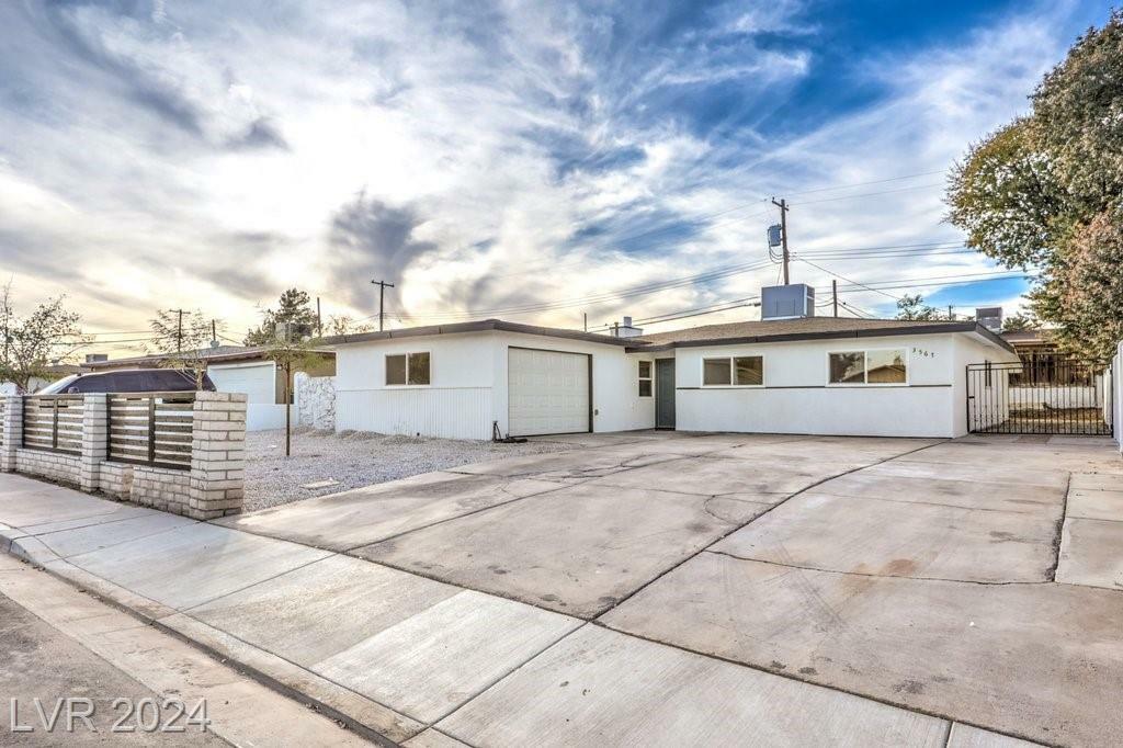 Property Photo:  3567 Markam Street  NV 89121 