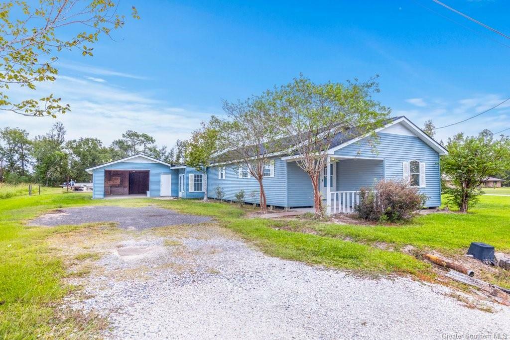 Property Photo:  3024 N Nolan Bunch Road  LA 70663 