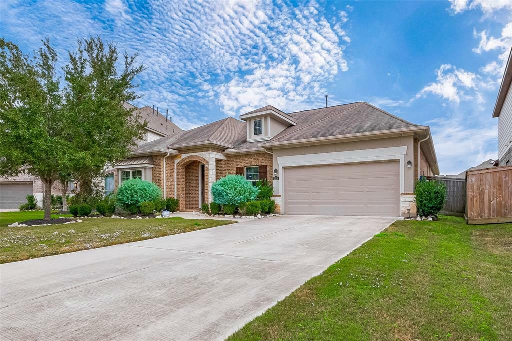 Property Photo:  2214 Captain Davis Drive  TX 77469 