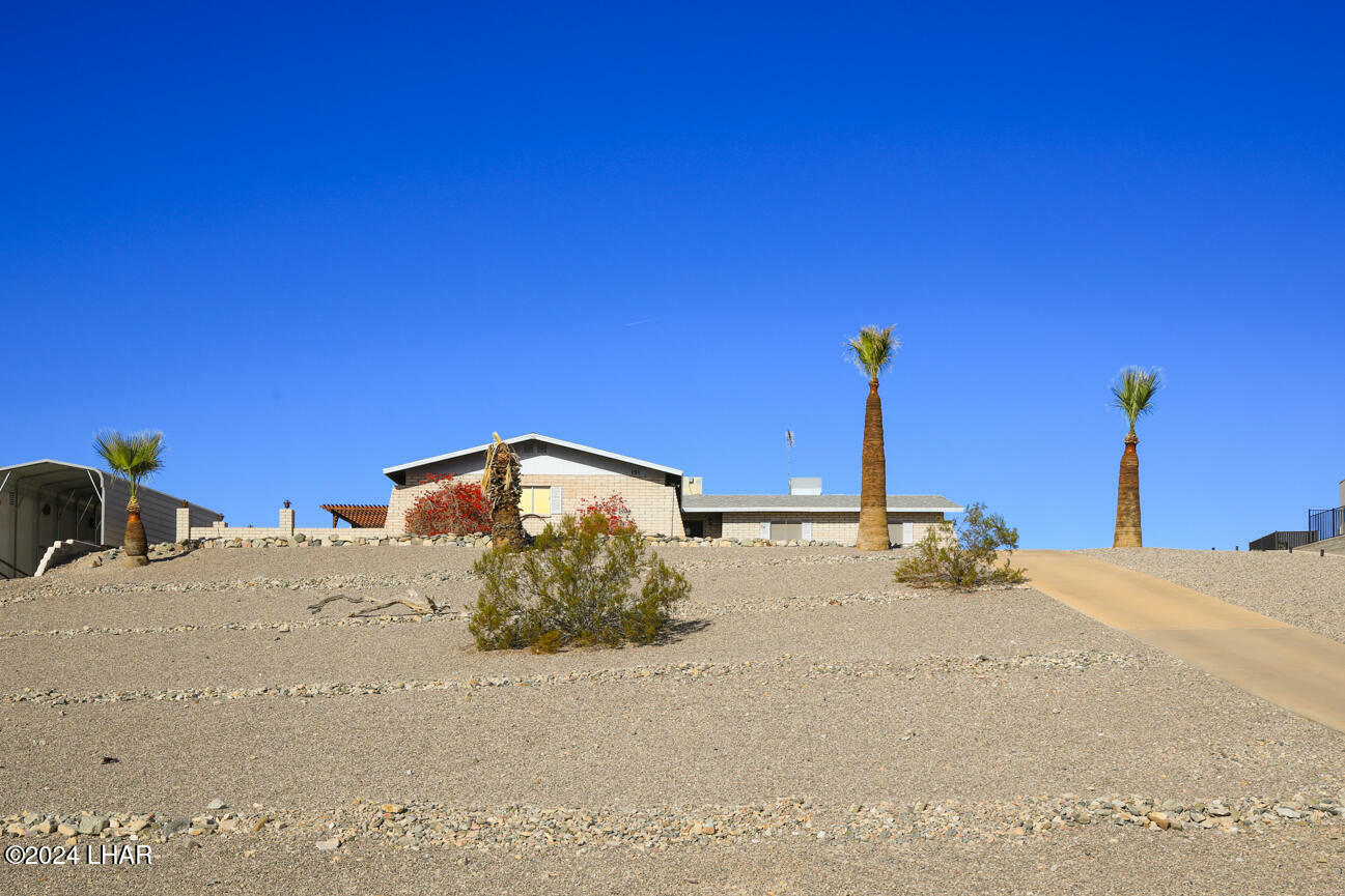 Property Photo:  191 Comanche Ln  AZ 86403 