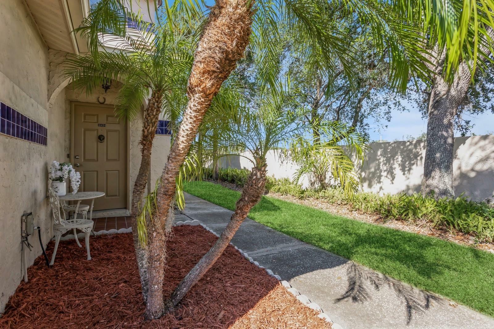 Property Photo:  10494 Saint Tropez Place 202  FL 33615 