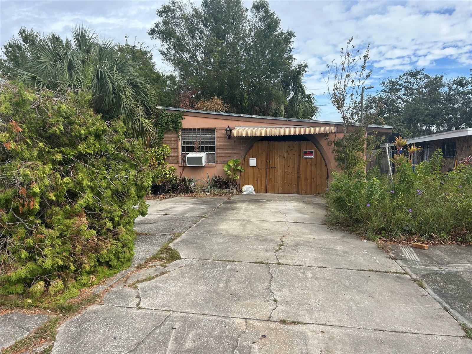 Property Photo:  2620 S 19th Street  FL 33712 