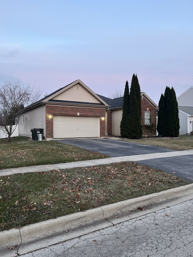 Property Photo:  216 Stearn Drive  IL 60135 