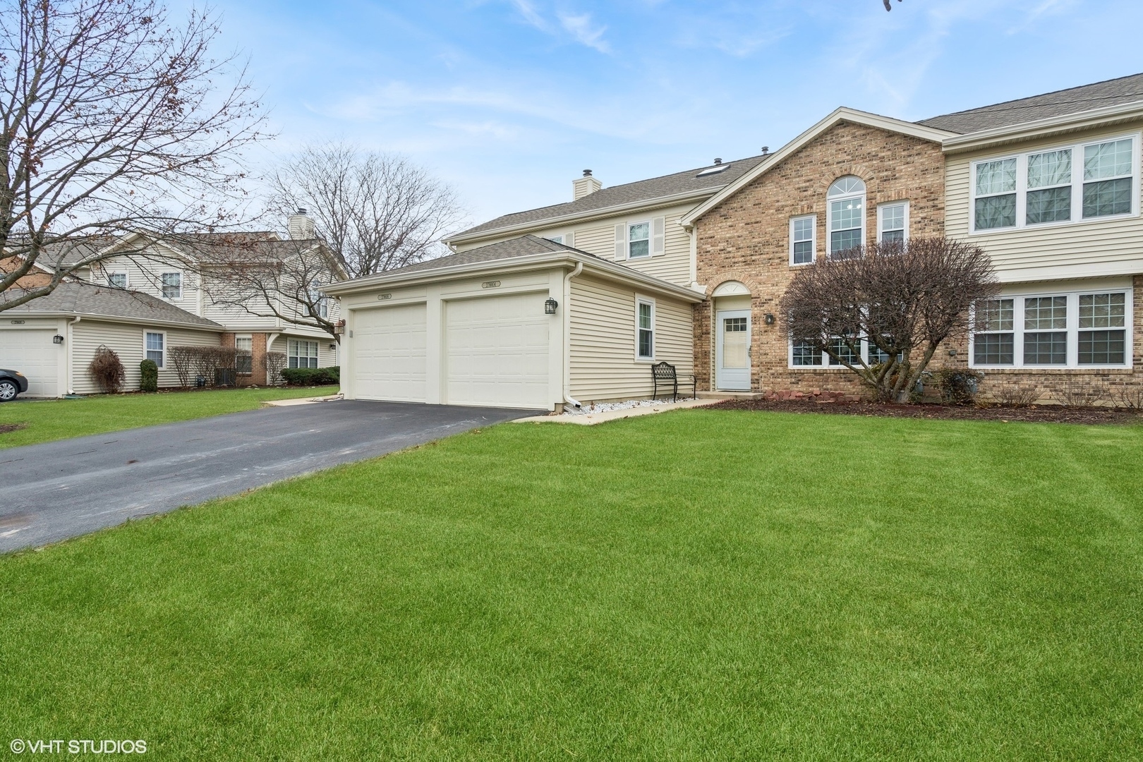 Property Photo:  27W404 Melrose Lane  IL 60190 