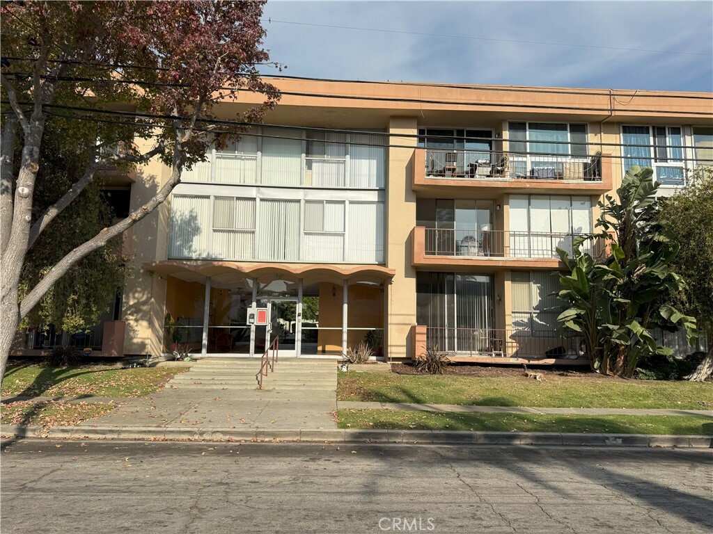 855 Victor Avenue 109  Inglewood CA 90302 photo