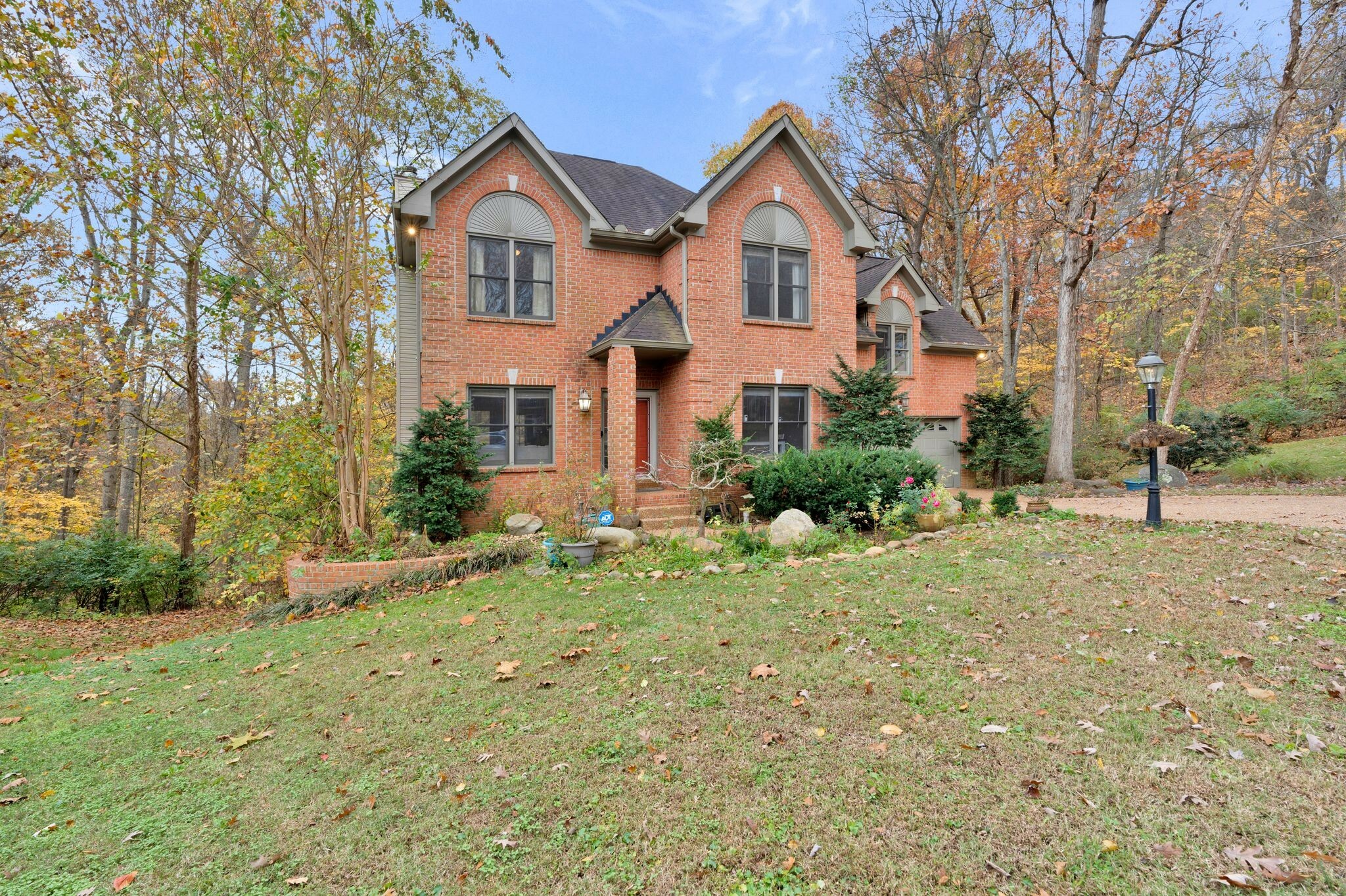 Property Photo:  3804 Lakeridge Run  TN 37214 