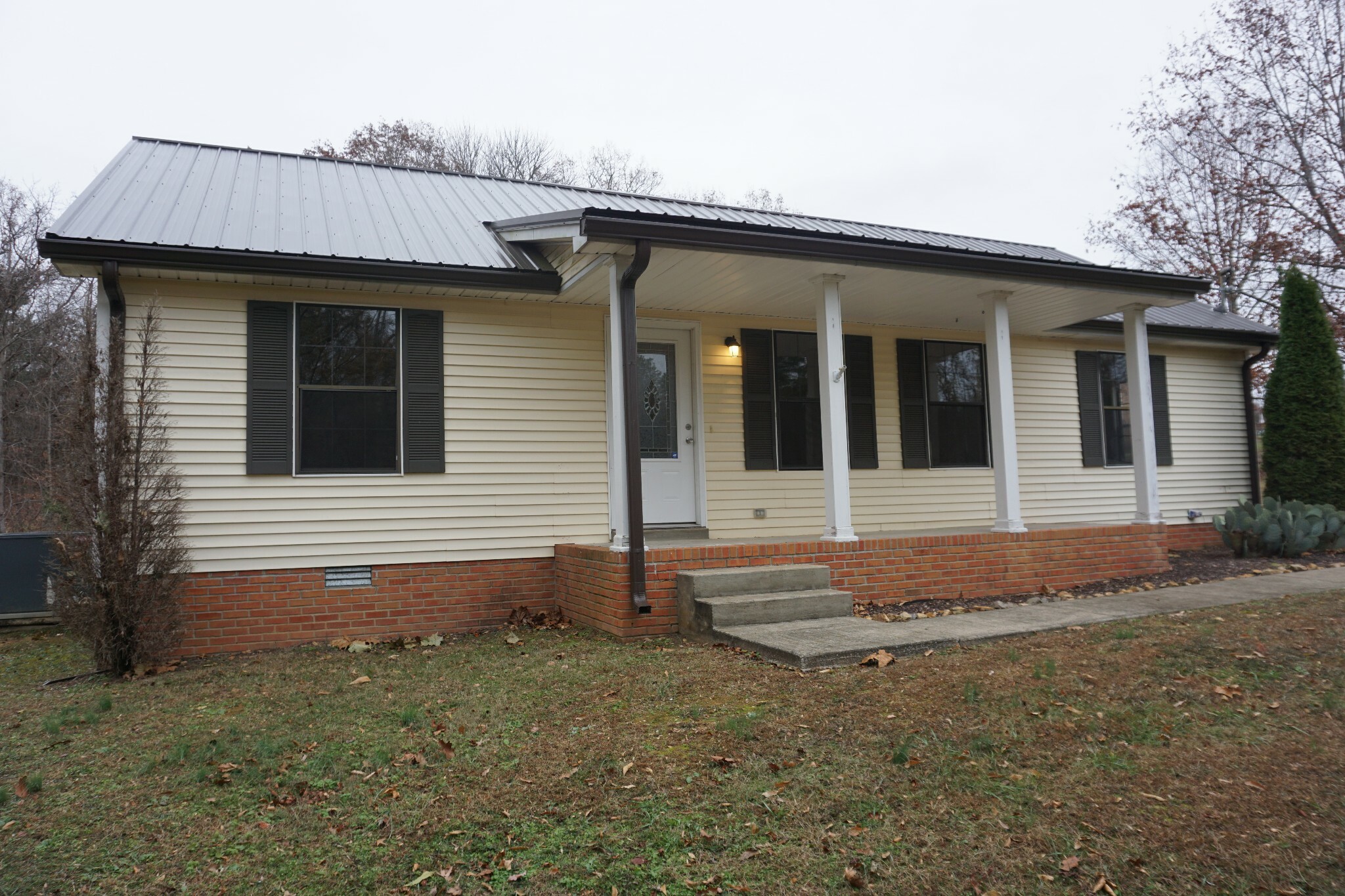 Property Photo:  1005 Settlers Xing  TN 37080 