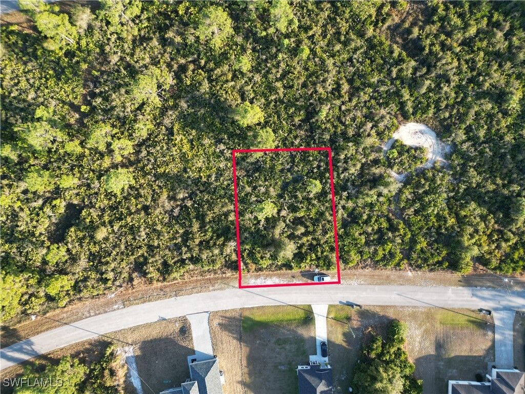 Property Photo: 321 Bradley Avenue FL 33974