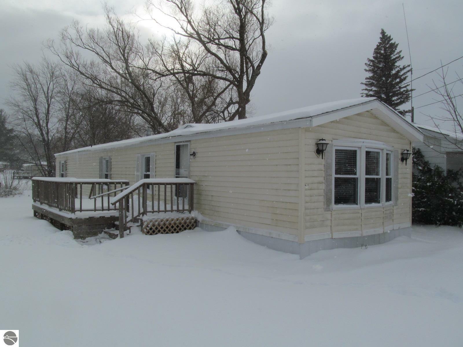 Property Photo: 1120 Riverside Street MI 49601