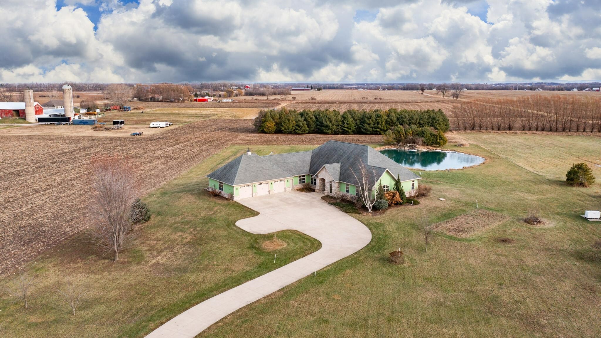 6446 Dobberke Lane  Neenah WI 54956 photo