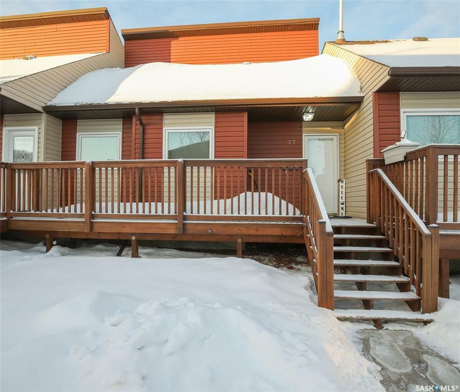 Property Photo:  331 Pendygrasse Road 27  SK S7M 4R3 