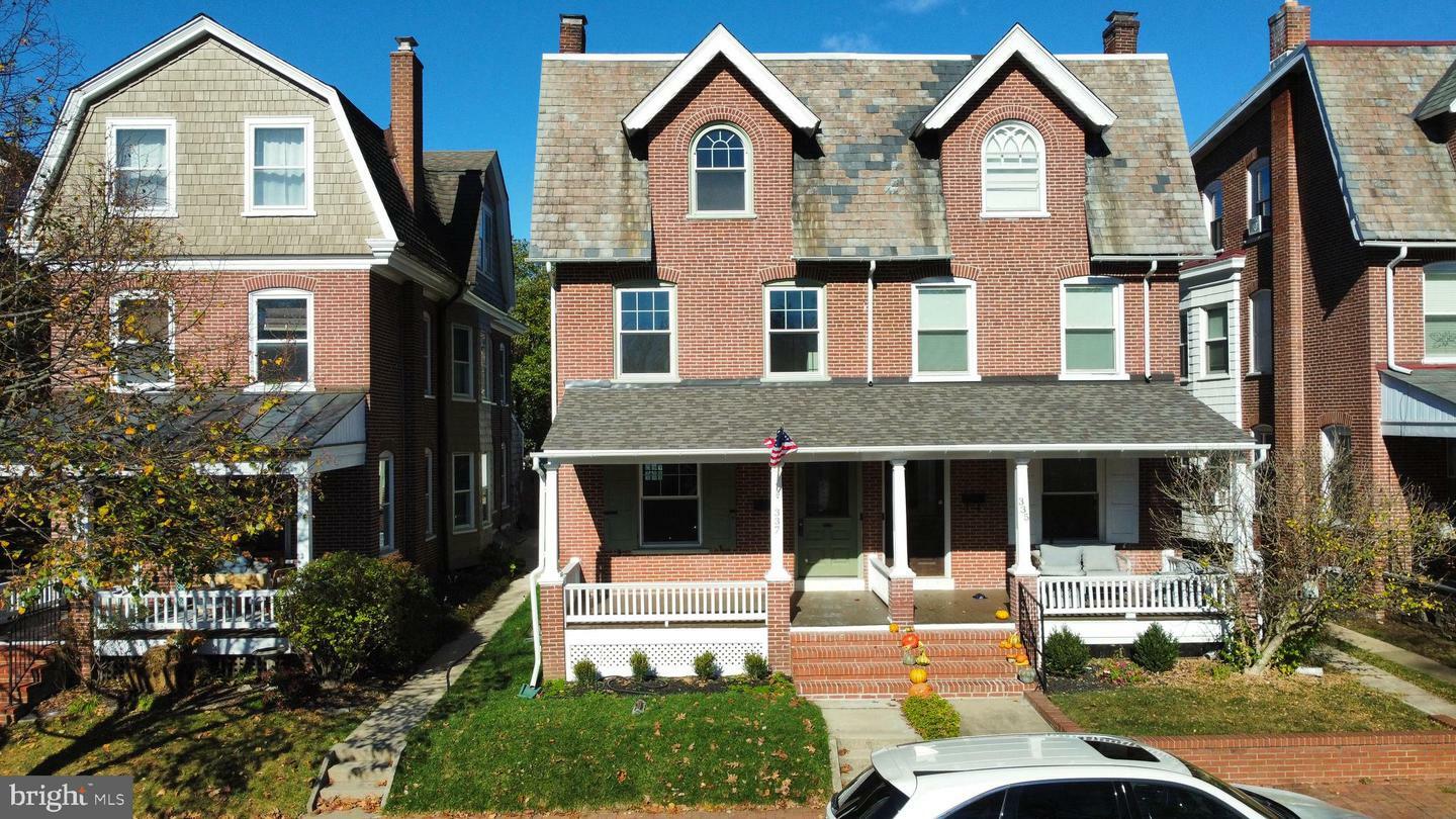 Property Photo:  337 Dean Street  PA 19382 