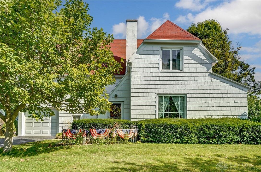 Property Photo:  260 S Broadmoor Boulevard  OH 45504 