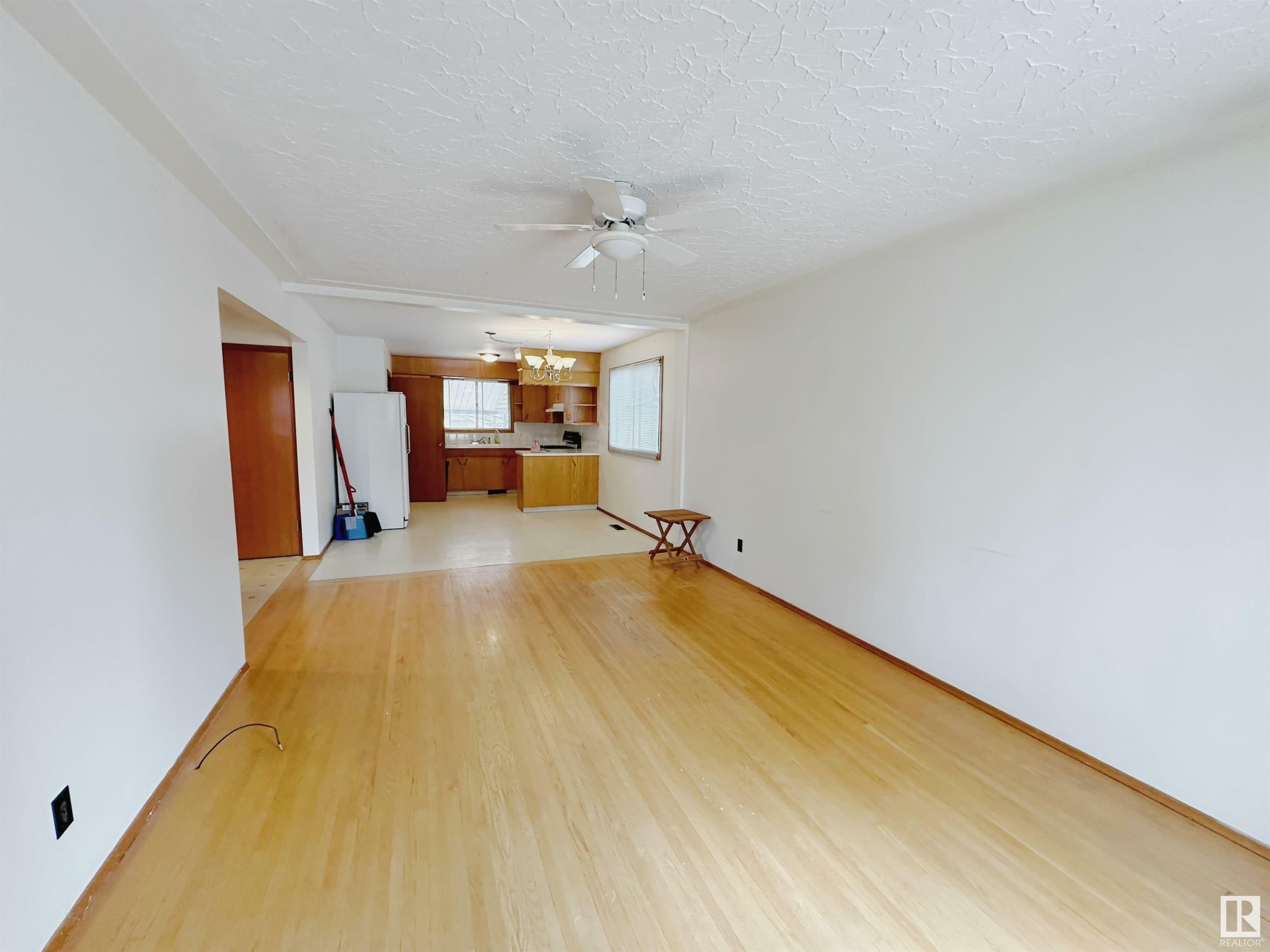 Property Photo:  10570 62 Avenue NW  AB T6H 1M4 