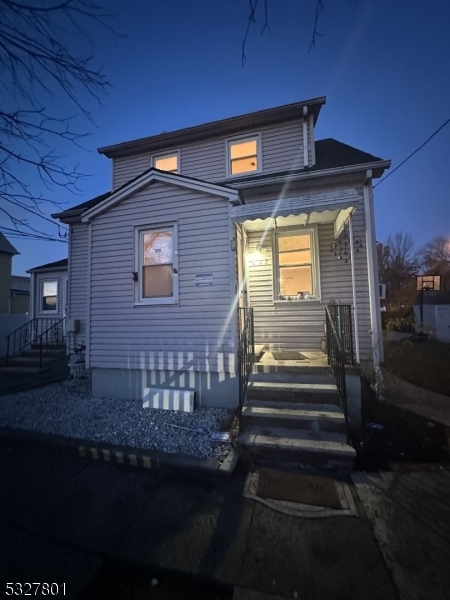 Property Photo:  631 Worth Ave  NJ 07036 