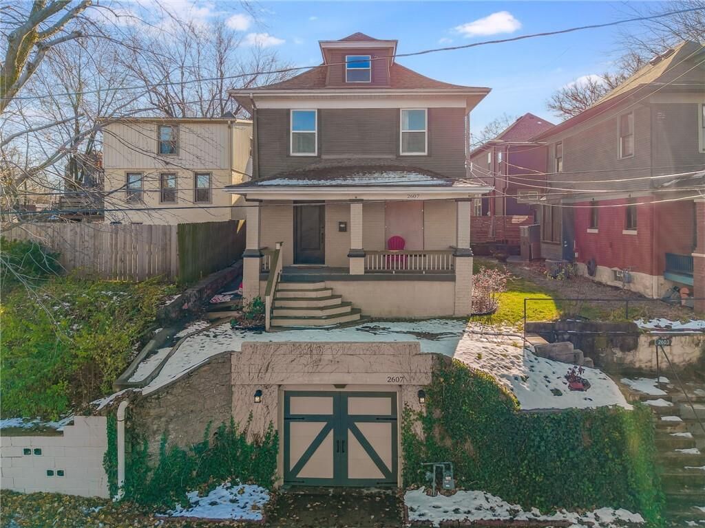 Property Photo:  2607 Lexington Avenue  MO 64124 