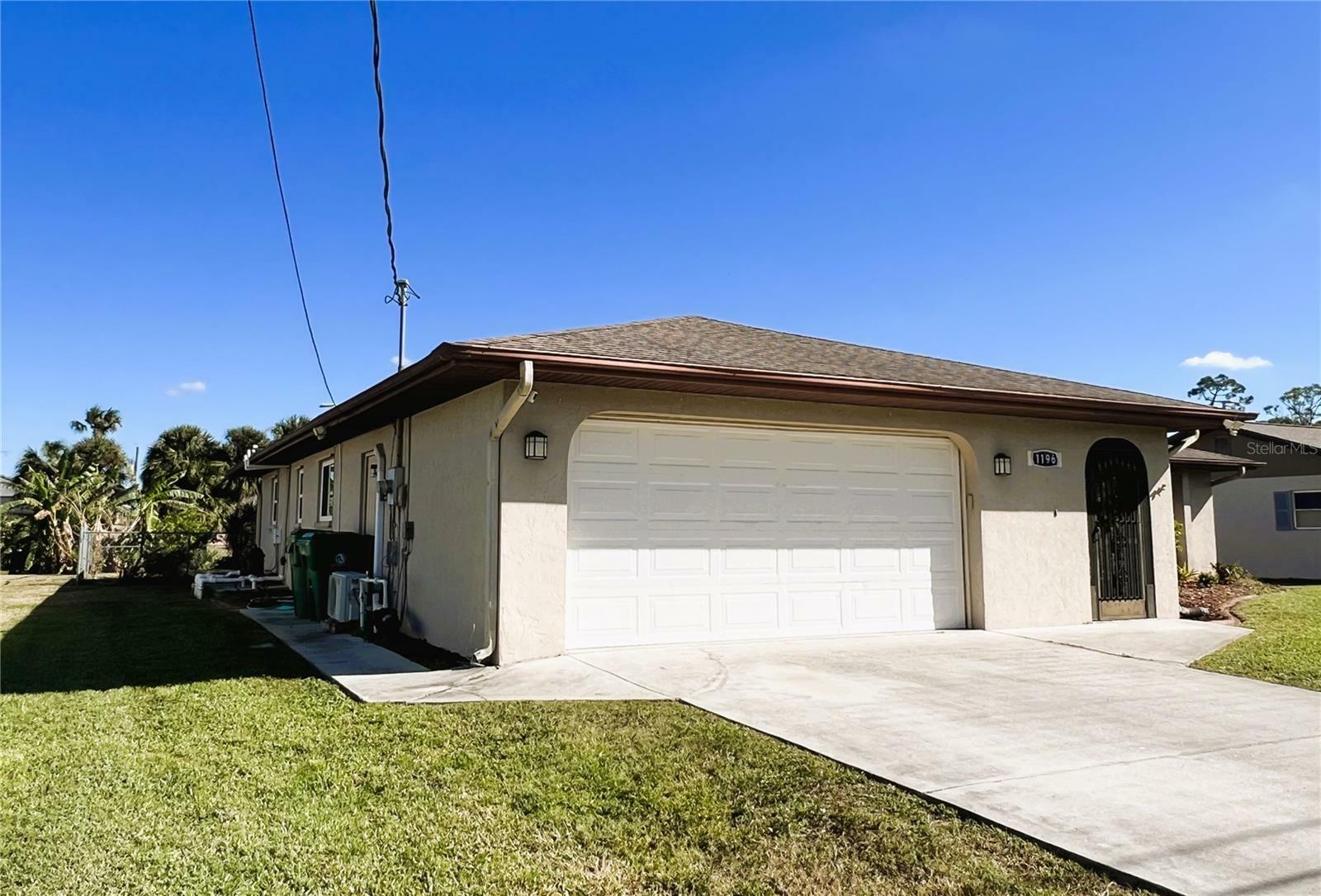 Property Photo:  1196 Hinton Street  FL 33952 