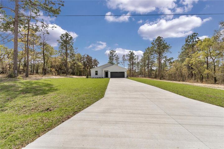 Property Photo: 12386 SW 89th Street FL 34432