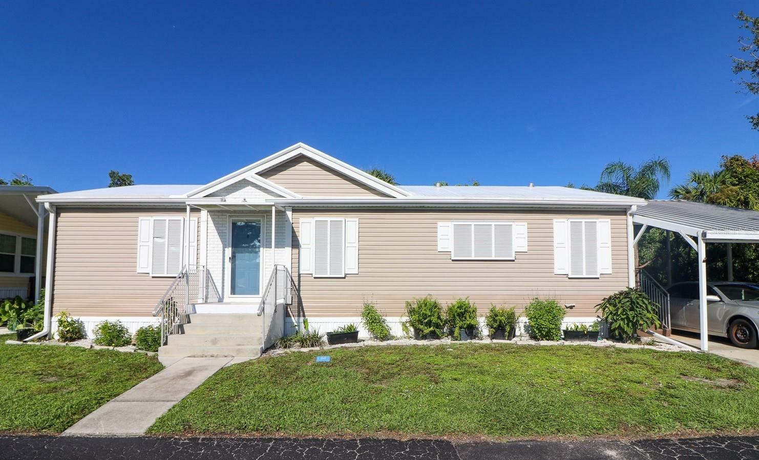 Property Photo:  24437 Harborview Road 101  FL 33980 