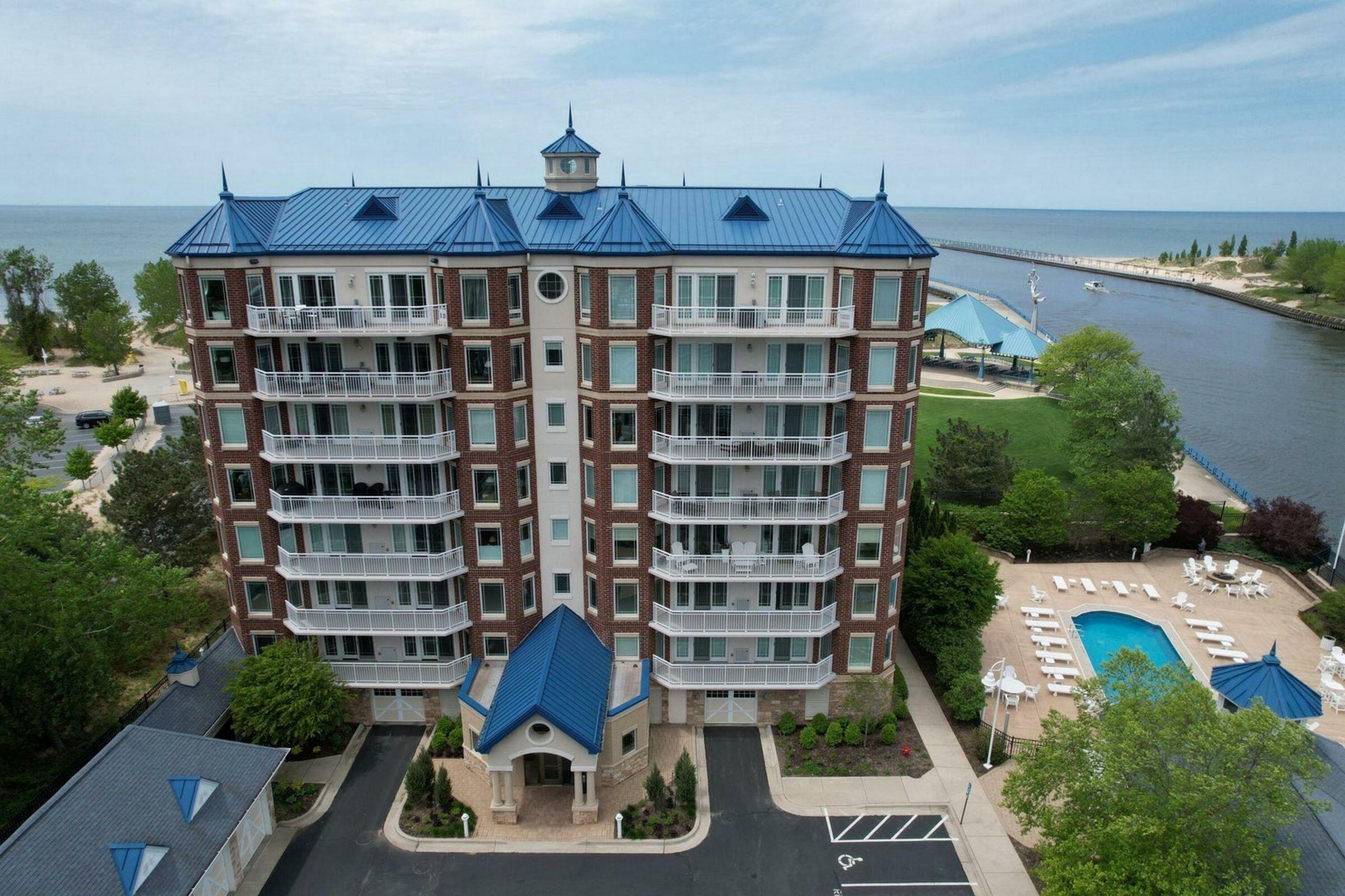 200 Lake Street  St. Joseph MI 49085 photo
