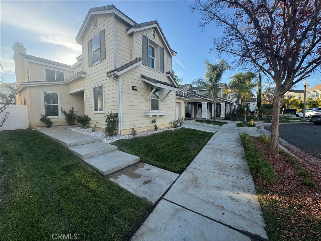 Property Photo:  28861 Topsfield Court  CA 92591 