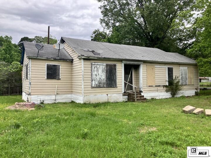 Property Photo:  705 Pleasant Drive  LA 71220 