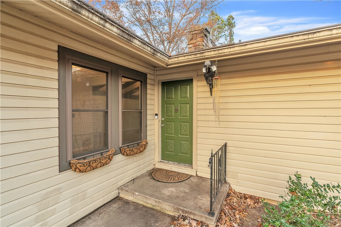 Property Photo:  1 Elizabeth Drive  AR 72715 