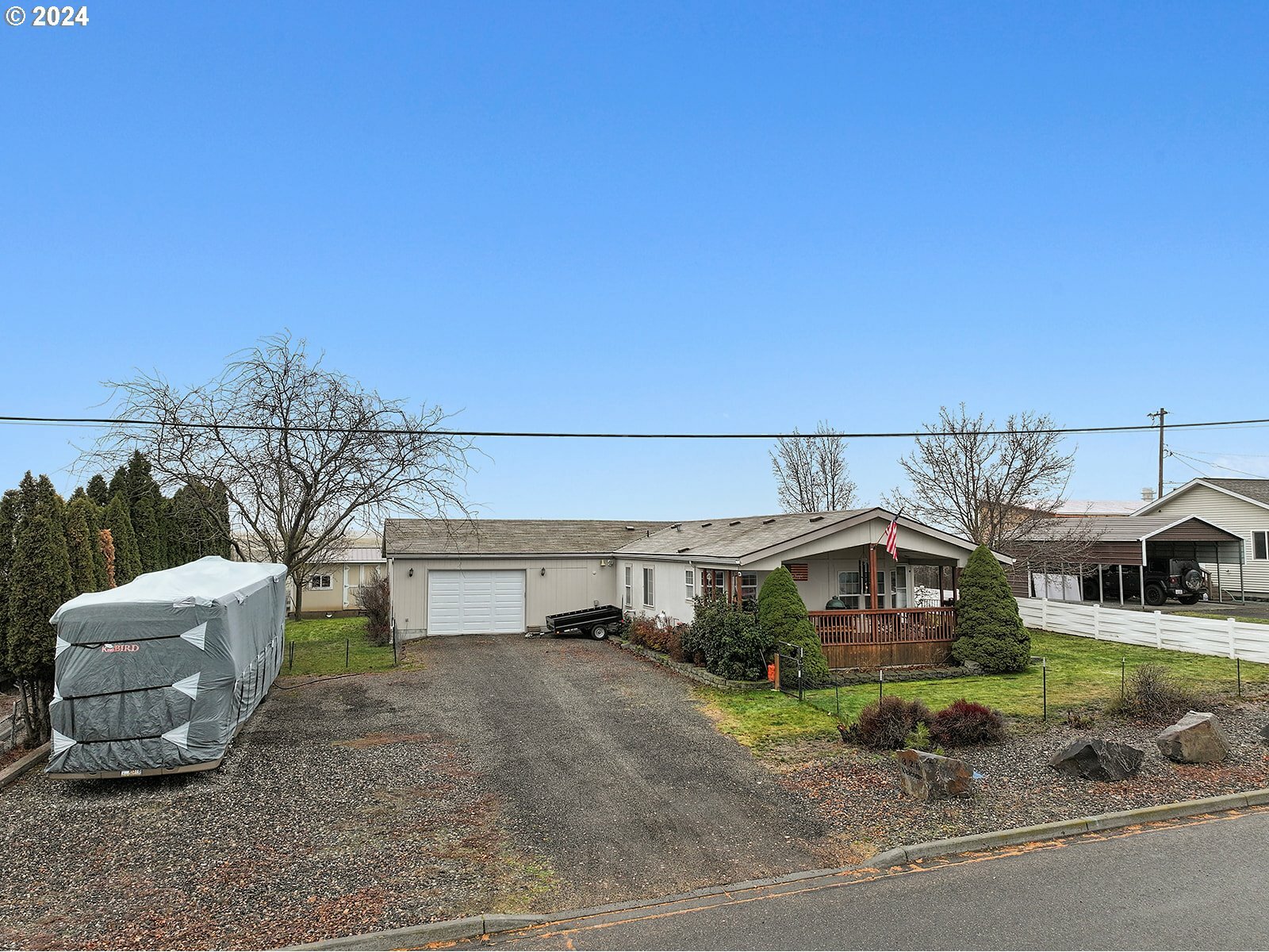 320 W Nesbitt St  Goldendale WA 98620 photo