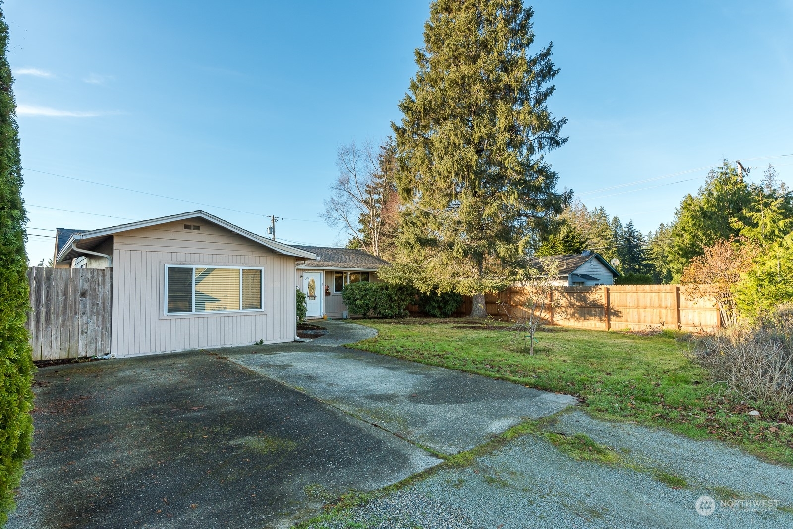 Property Photo:  821 N 16th Street  WA 98273 