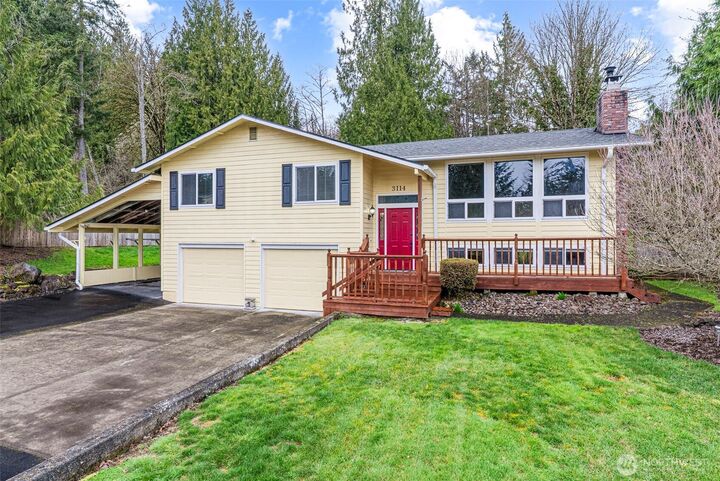 Property Photo: 3114 Ammons Drive WA 98632