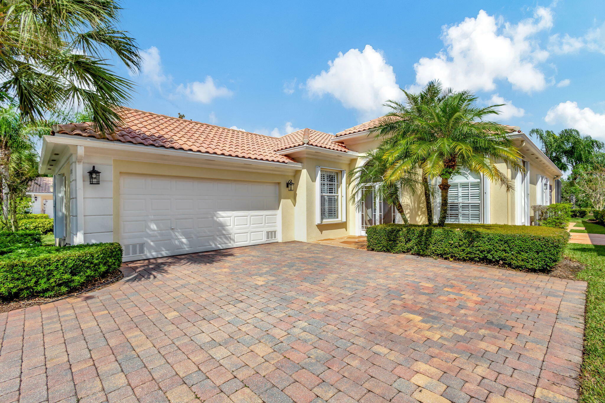 Property Photo:  8045 Laborie Lane  FL 33414 