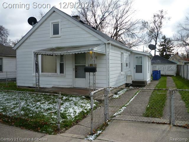 Property Photo:  8074 Dodge Avenue  MI 48089 