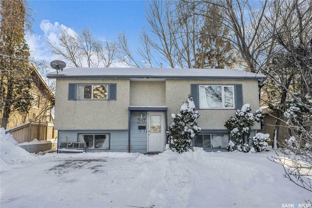 Property Photo:  3117 Milton Street  SK S7L 4L4 