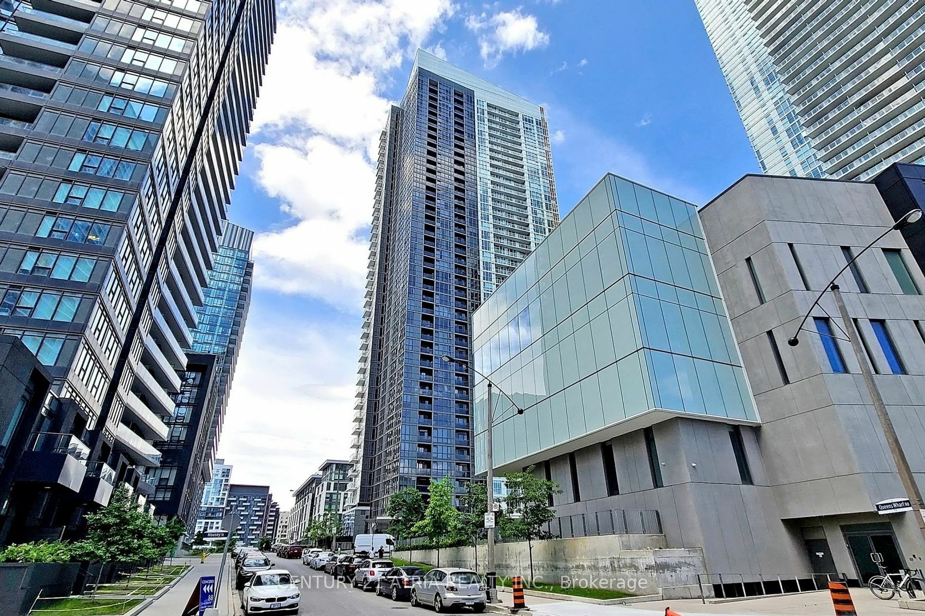 85 Queens Wharf Rd 810  Toronto ON M5V 0J9 photo