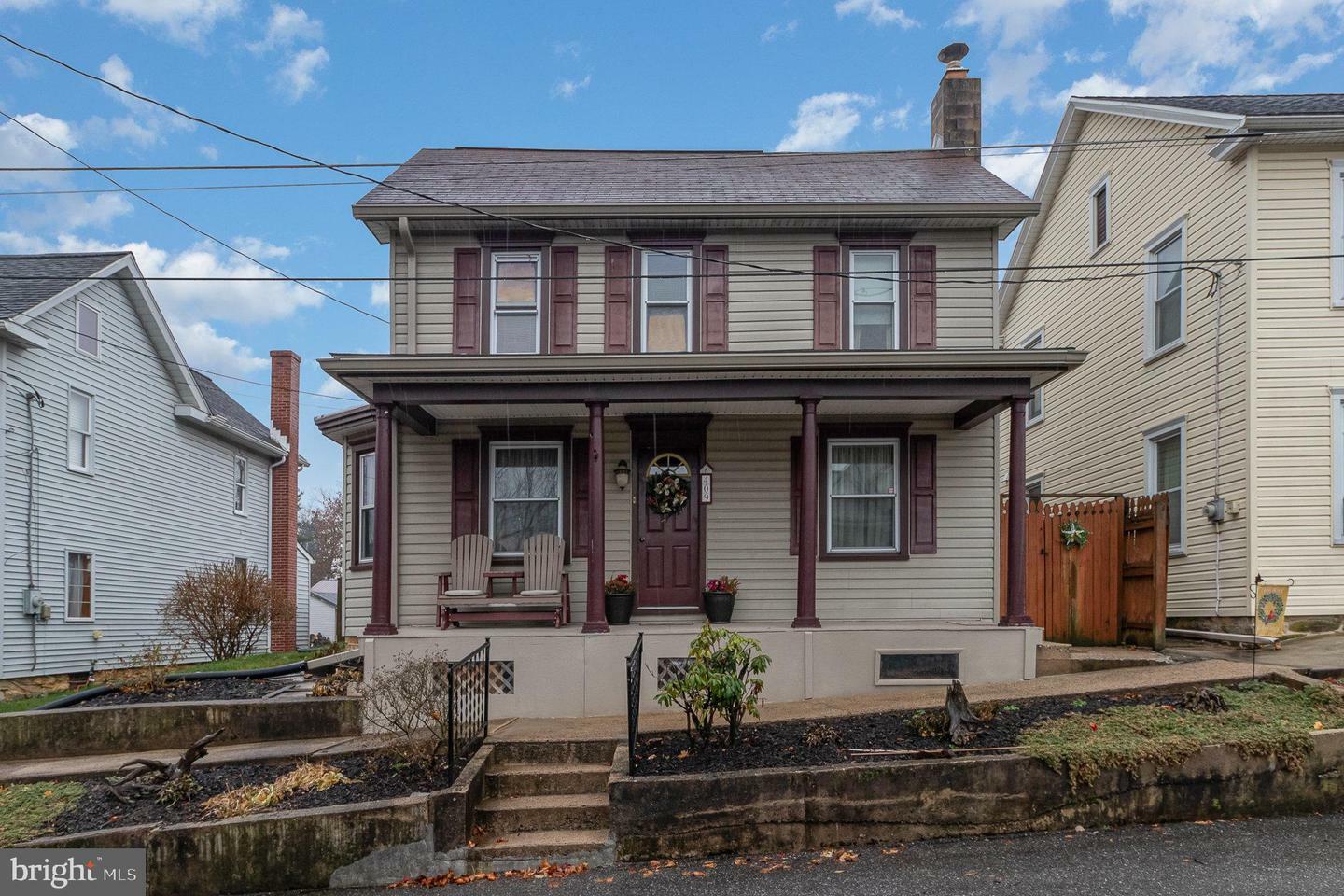 Property Photo:  409 Kauffman Street  PA 17007 